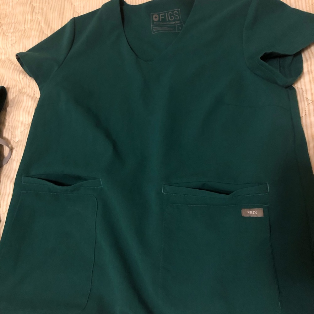 Figs Hunter Green small